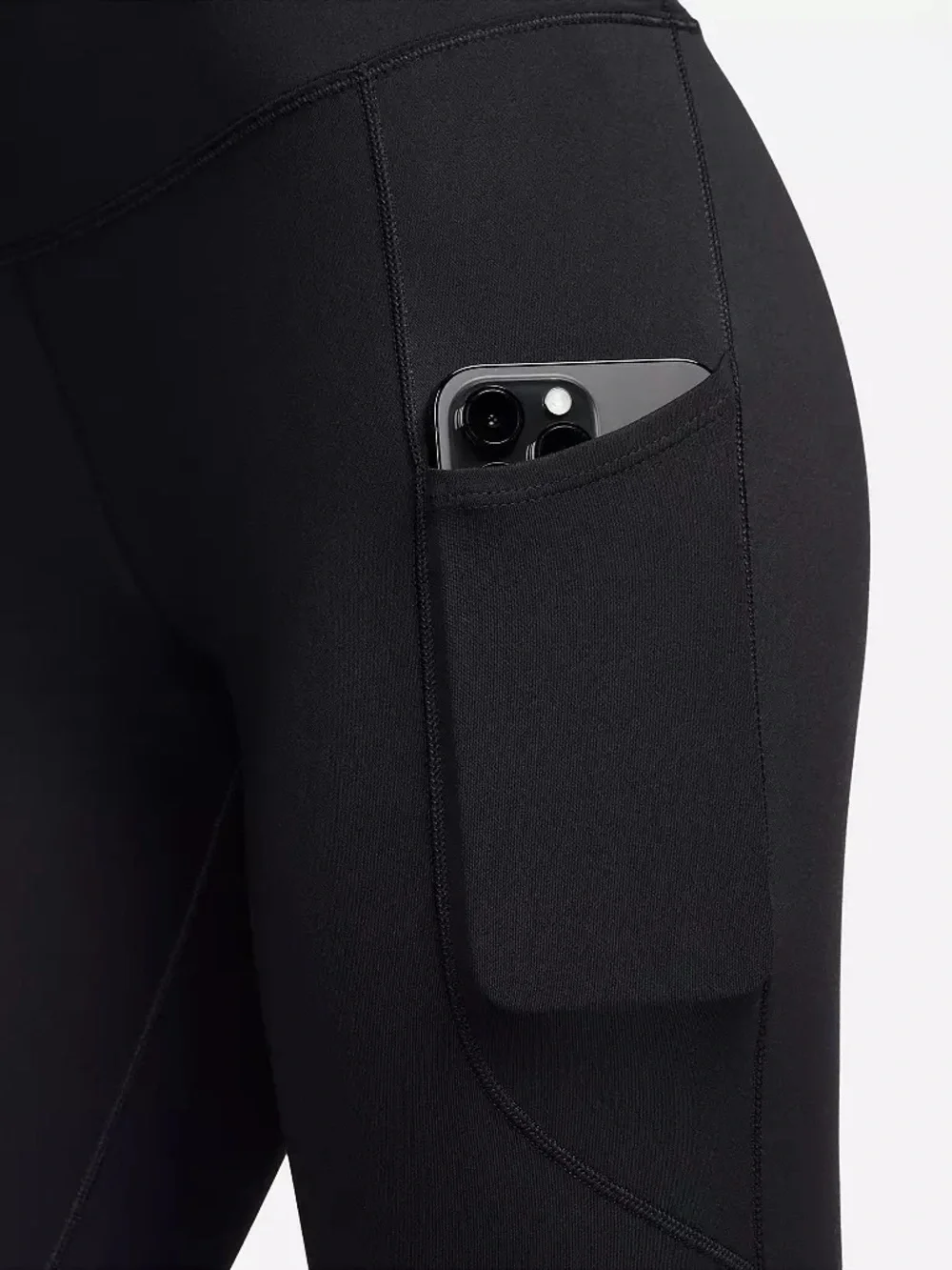 Nike Black Women's High-Waist Leggings with Side Pockets